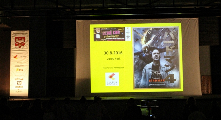 Letné kino na Štrkovci so záverečnými titulkami