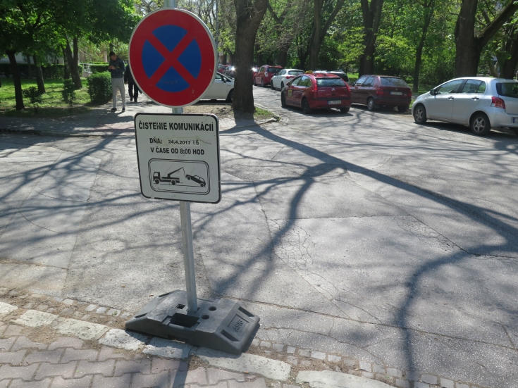 Blokové čistenie Nív pokračuje